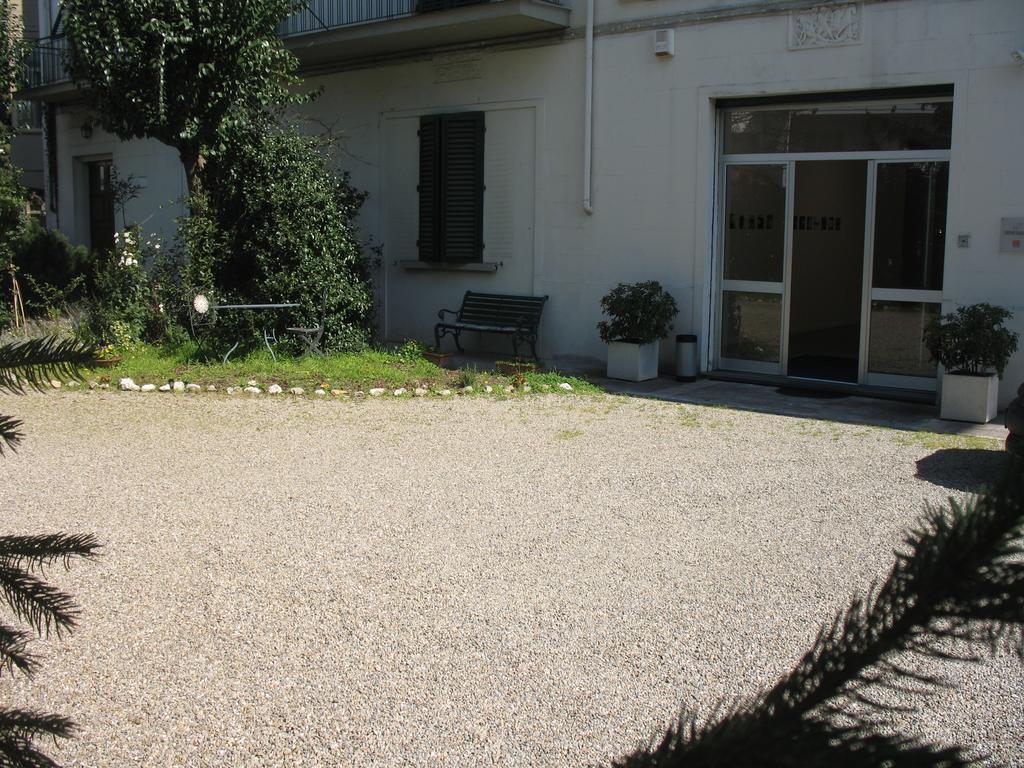 D'Arte Lägenhet Empoli Exteriör bild